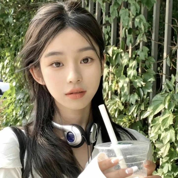最后的猿人 海报