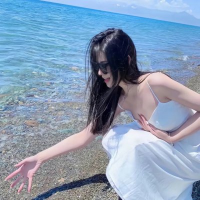 出境事务所 海报